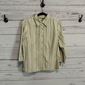 "First Issue" ( a liz Claiborne company) woman's shirt